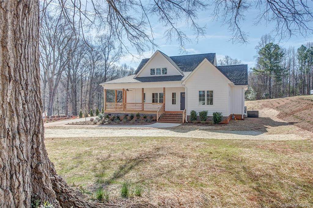529 Cramerton Road - Photo 1