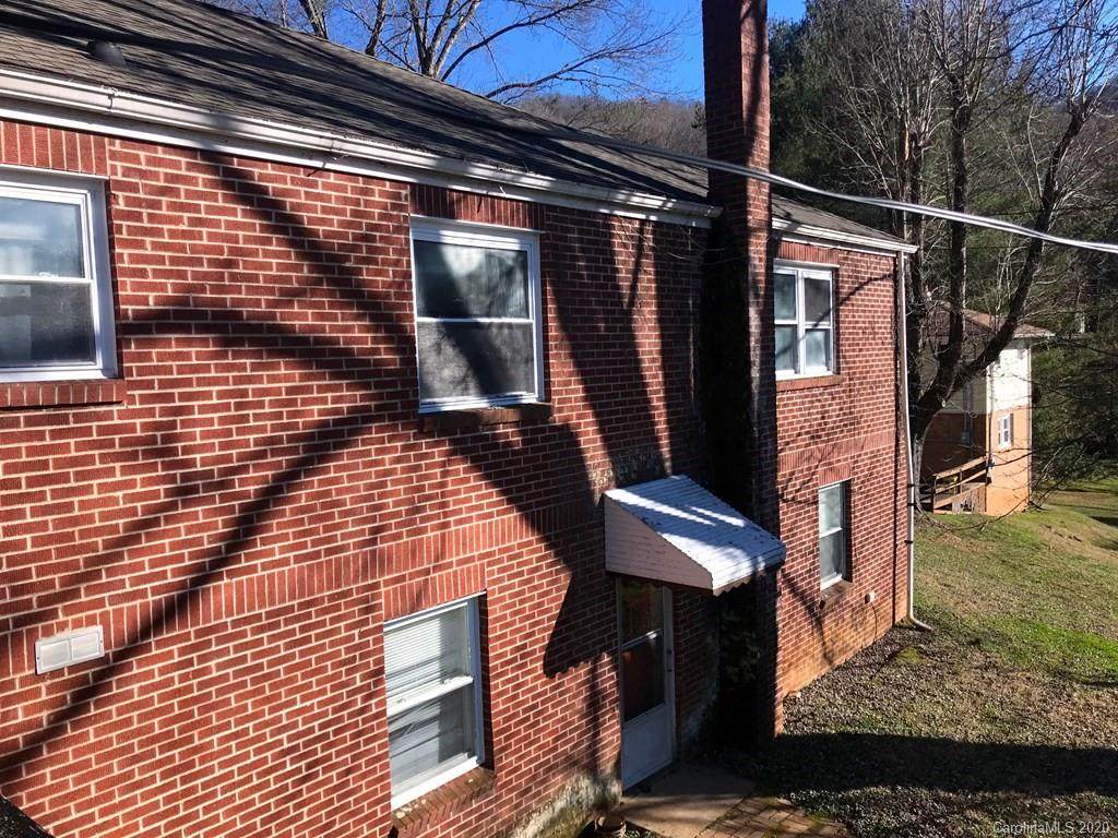 4 Maple Street - Photo 1