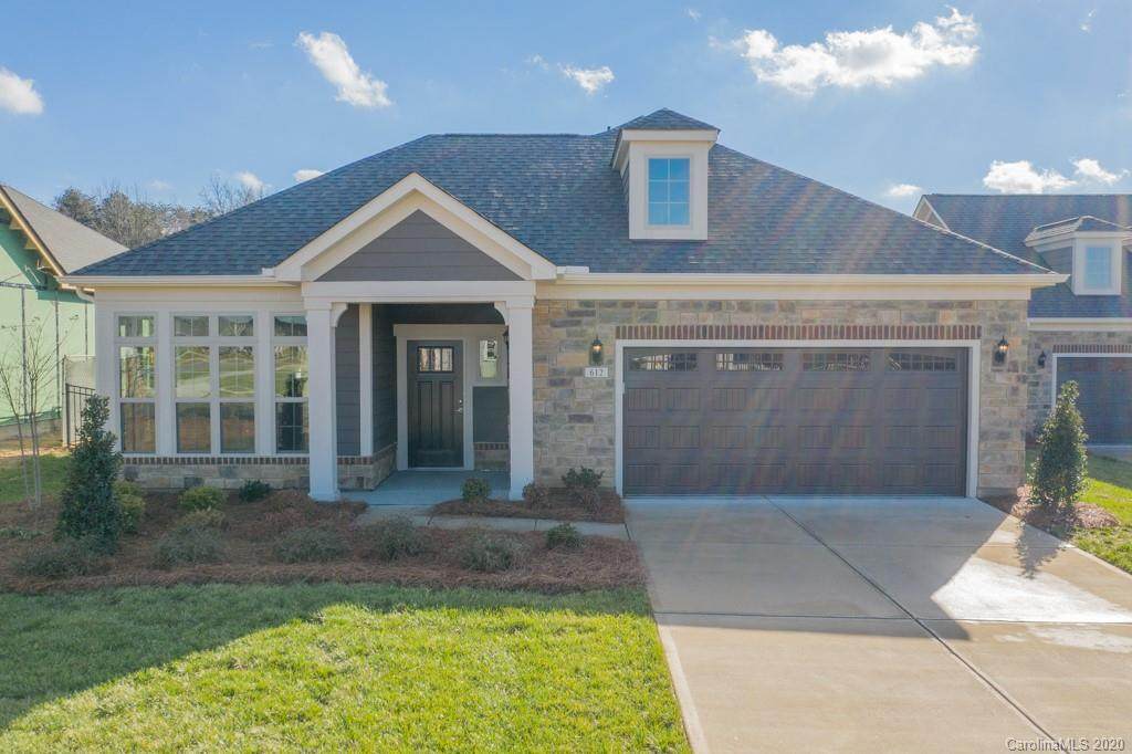 612 Poplar View Drive - Photo 1