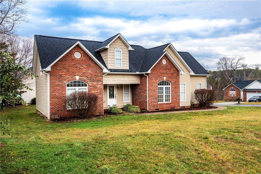 321 Kipling Drive - Photo 1
