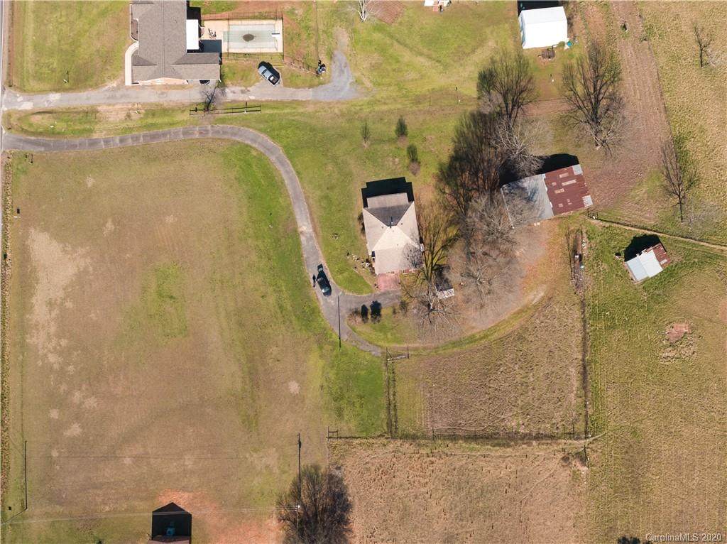 2954 Forbes Road - Photo 1