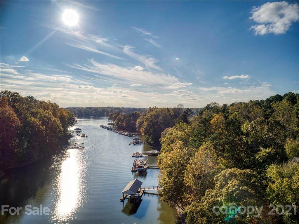 154 Fox Hunt Drive - Photo 1