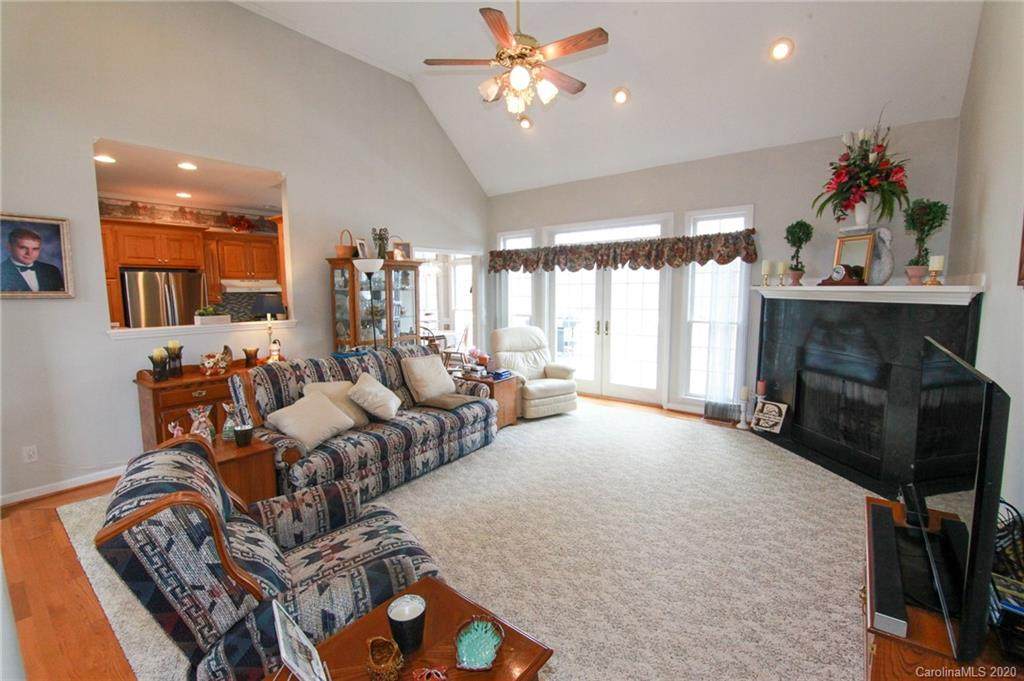 15609 Arrowood Drive - Photo 1