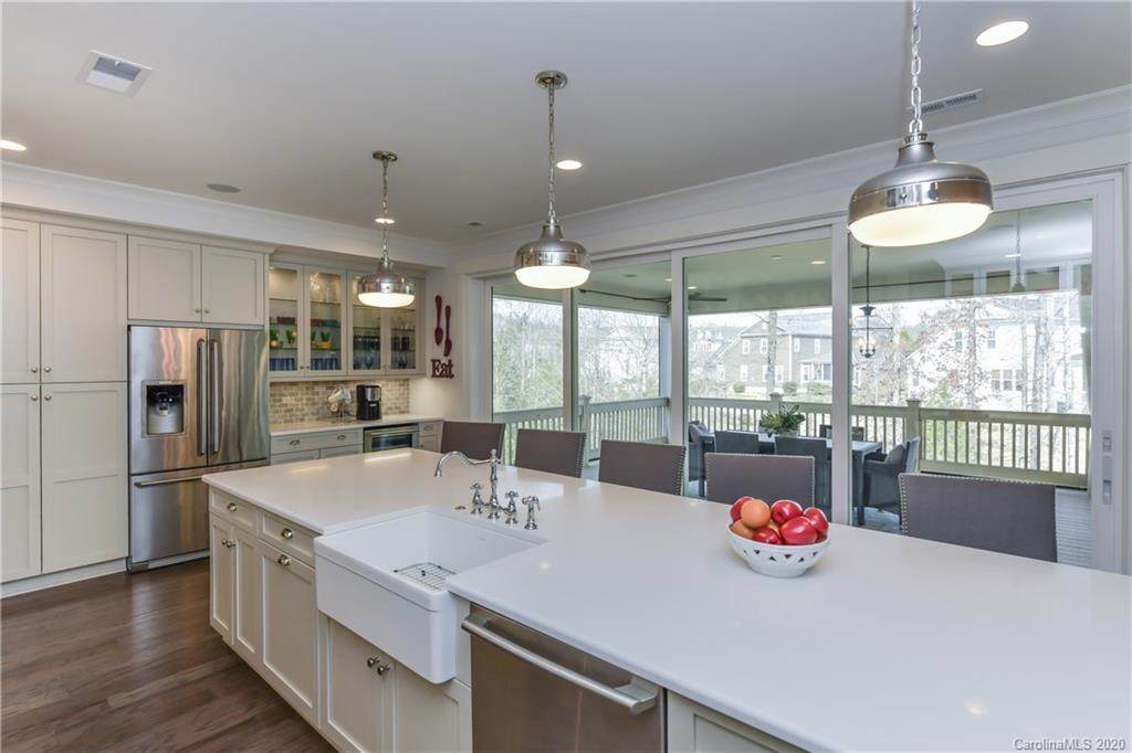 2814 Mcpherson Street - Photo 1