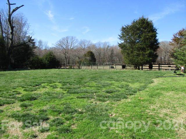 9708 Hambright Road - Photo 1