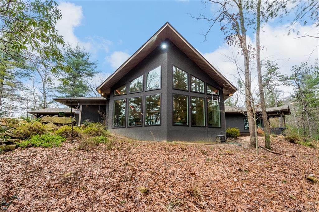 4258 Bobs Creek Road - Photo 1