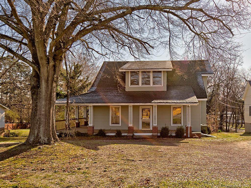 404 Main Street - Photo 1