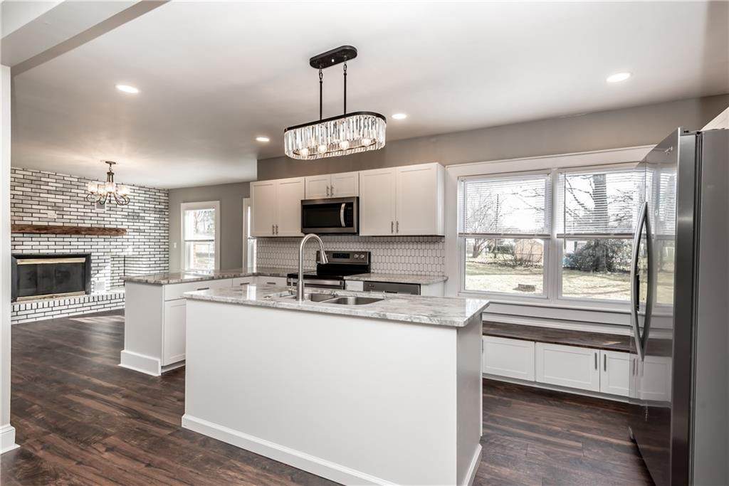 139 13th Avenue - Photo 1