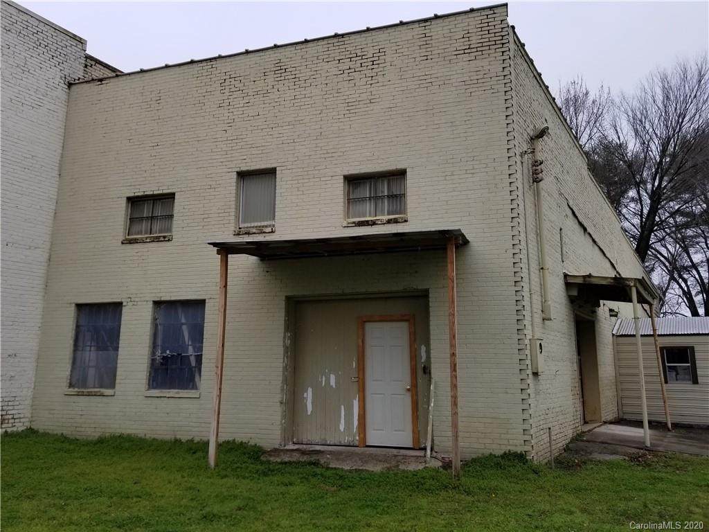 220 Cedar Street - Photo 1