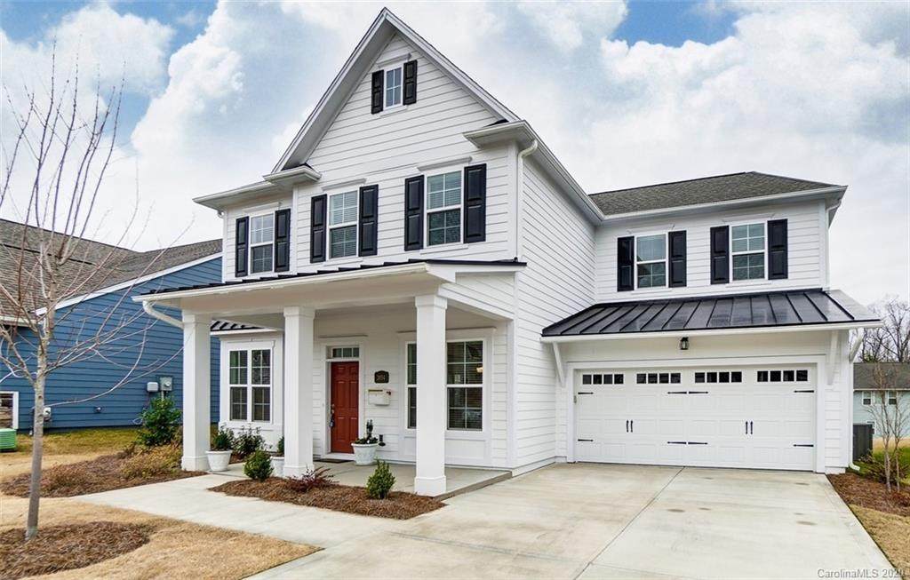 2034 Felts Parkway - Photo 1