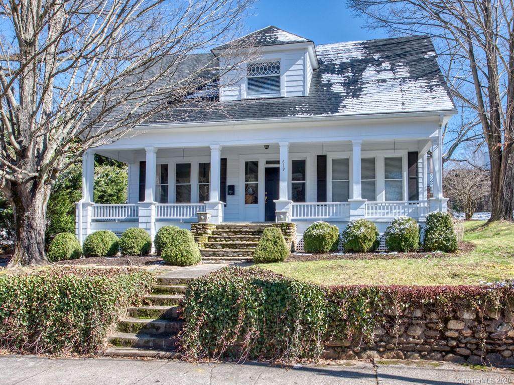 619 Haywood Street - Photo 1