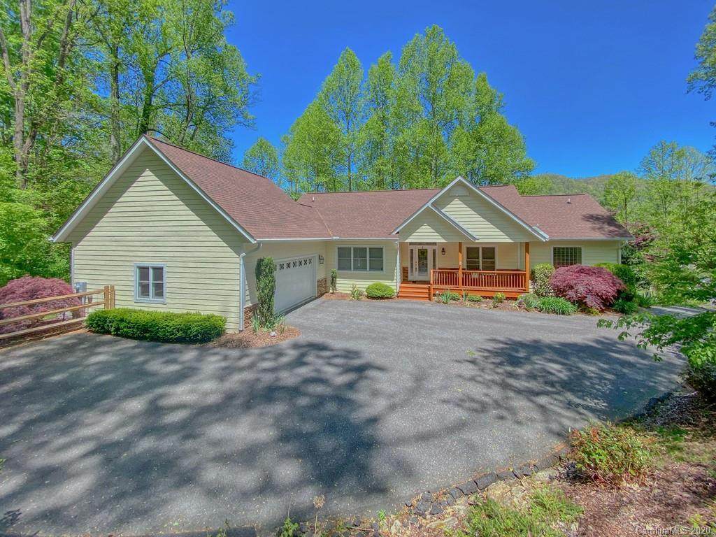 540 Stepping Stone Lane - Photo 1 540 Stepping Stone Lane - Photo 1