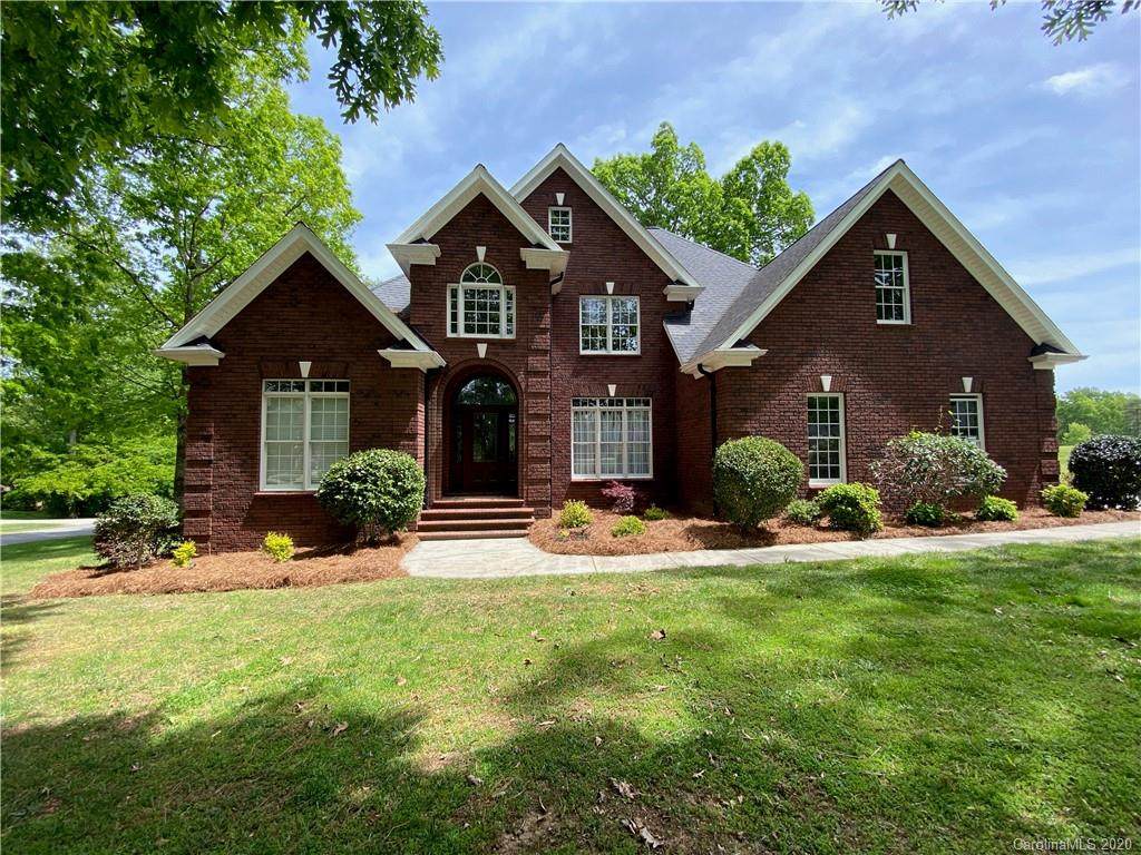 715 Lake Wright Road - Photo 1 715 Lake Wright Road - Photo 1