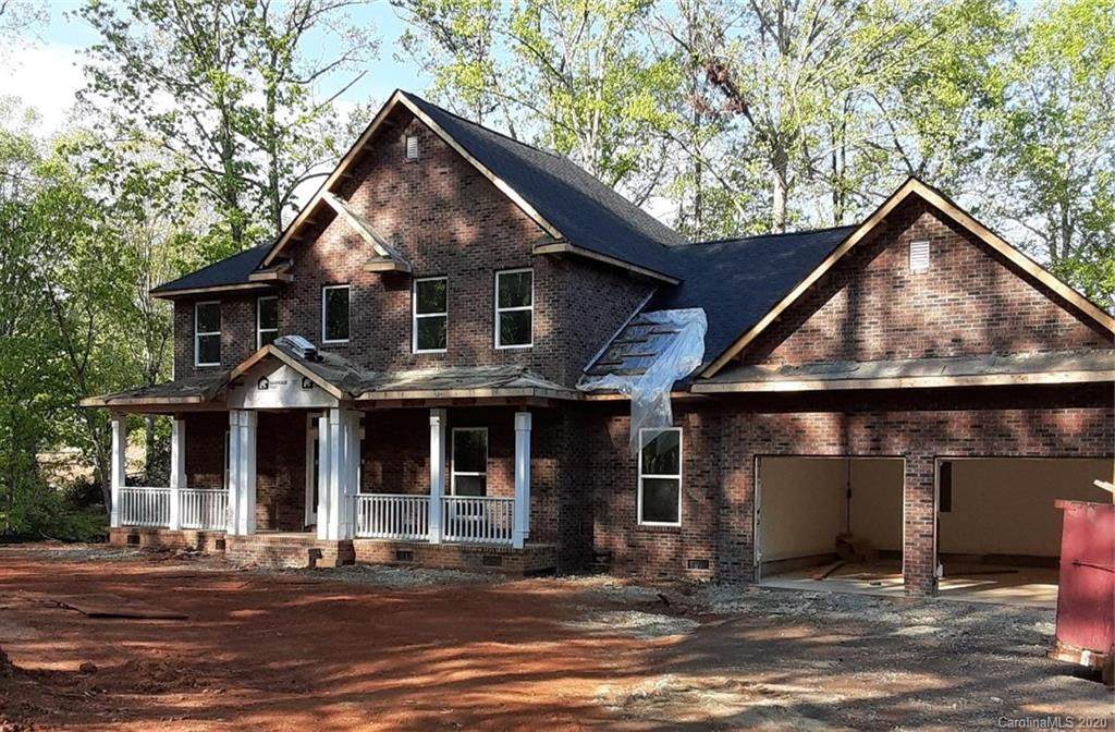 241 Robinson Road - Photo 1