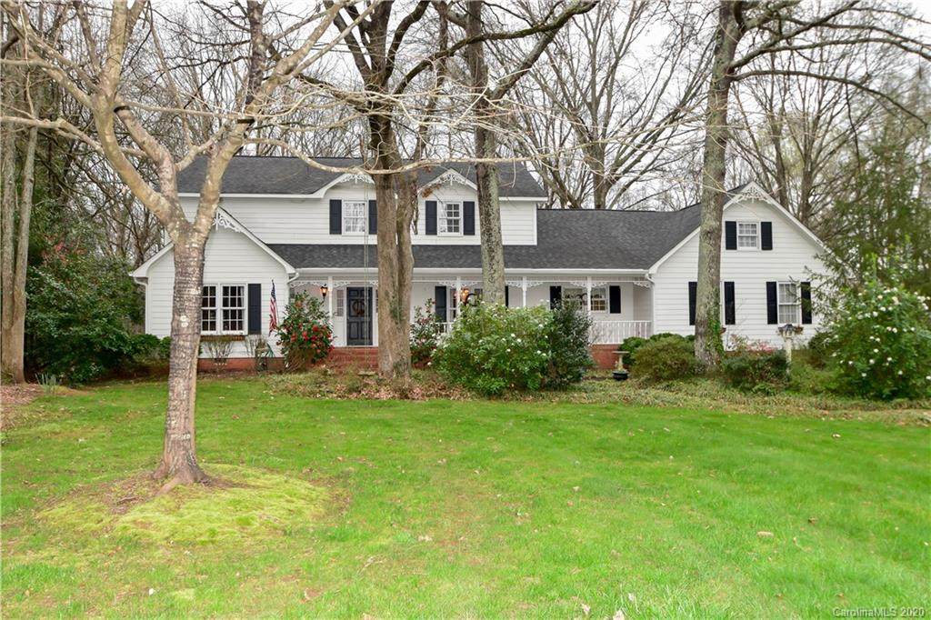 8719 Rea Road - Photo 1