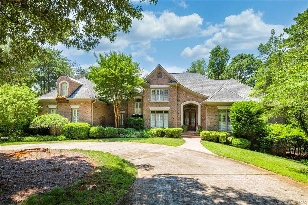 236 Porters Glen Drive - Photo 1