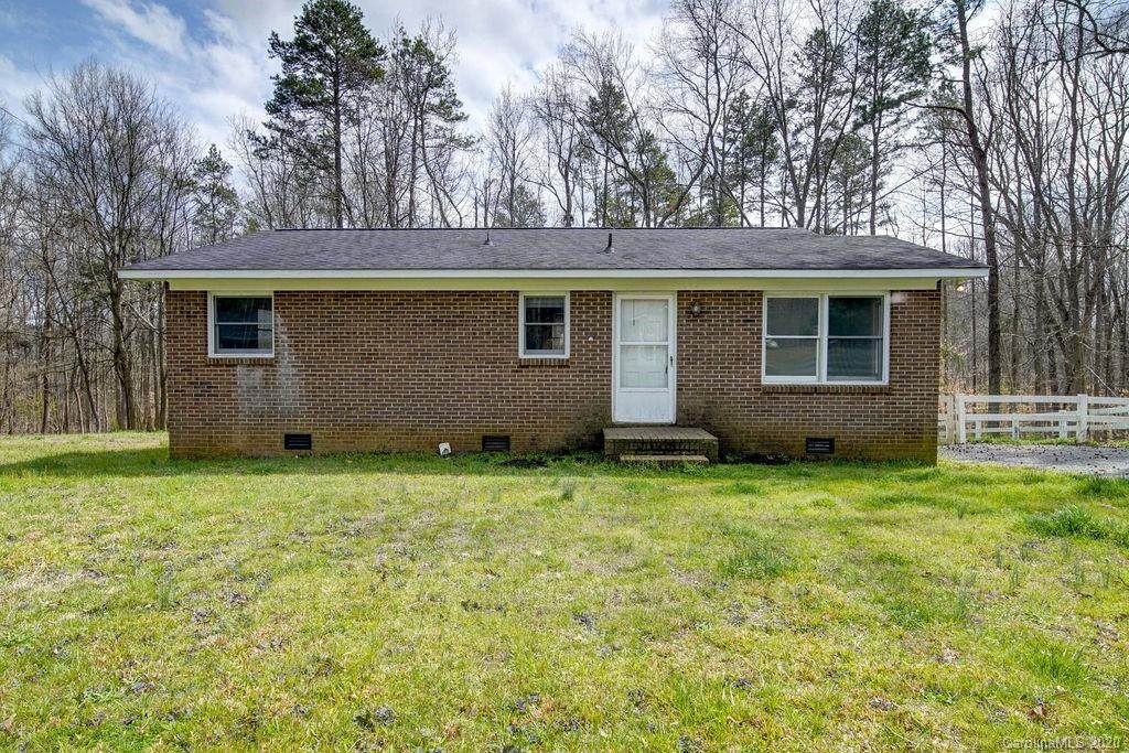 3800 Vanderburg Drive - Photo 1