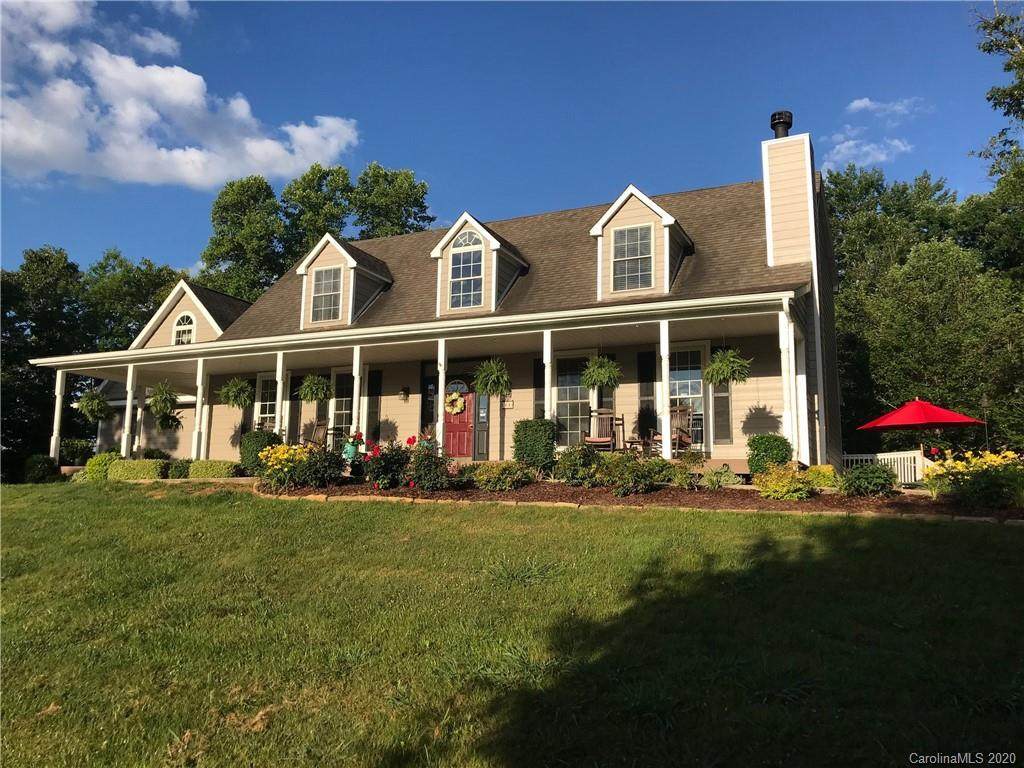 225 Hawks Crest Lane - Photo 1