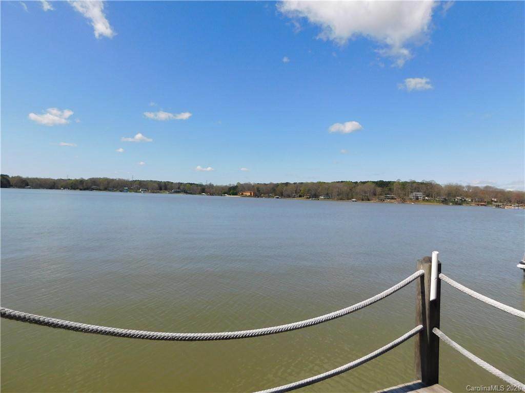 7142 Channelview Drive - Photo 1