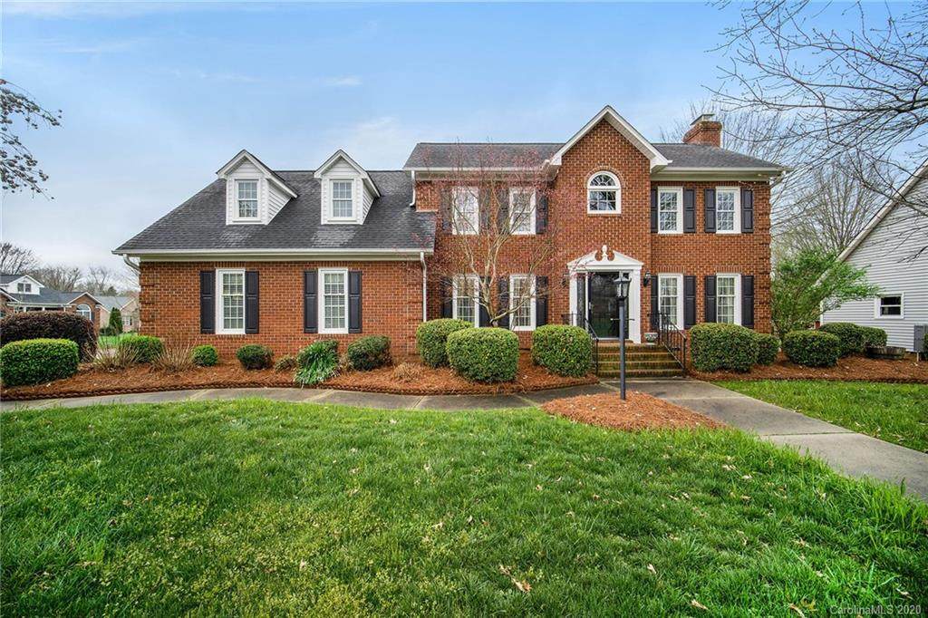 2217 Jon Chris Drive - Photo 1