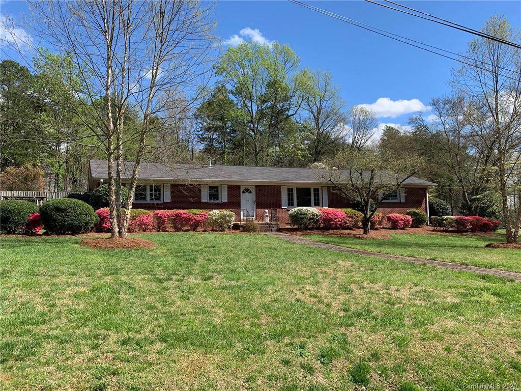 444 Jenny Street - Photo 1