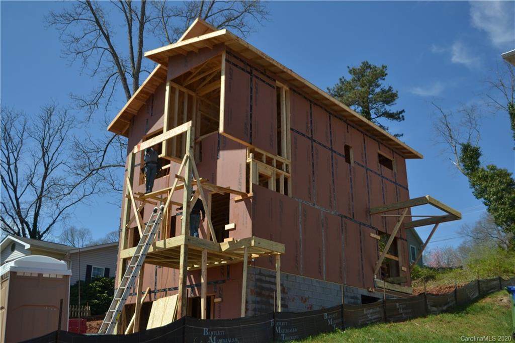 120 Joyner Avenue - Photo 1