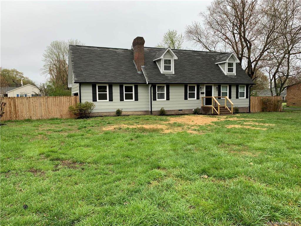 101 Cherokee Drive - Photo 1