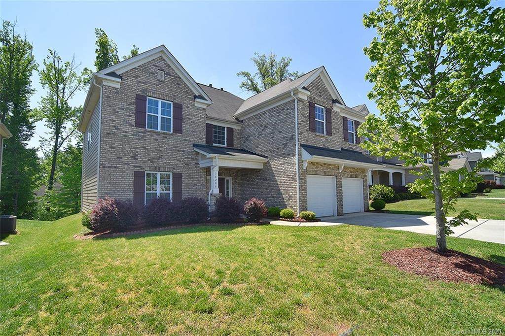 10206 Falling Leaf Drive - Photo 1