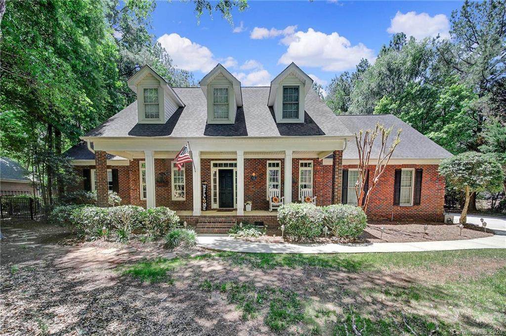 409 White Chappel Court - Photo 1