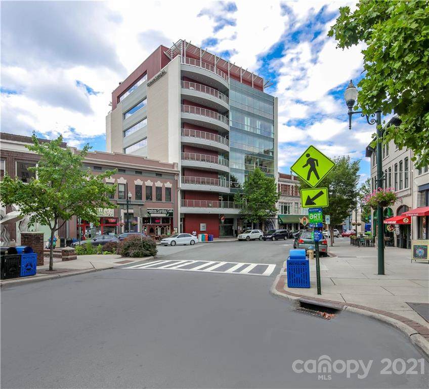 82 Patton Avenue - Photo 1
