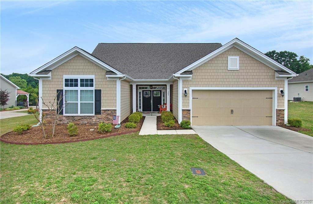 209 Hunters Hill Drive - Photo 1 209 Hunters Hill Drive - Photo 1