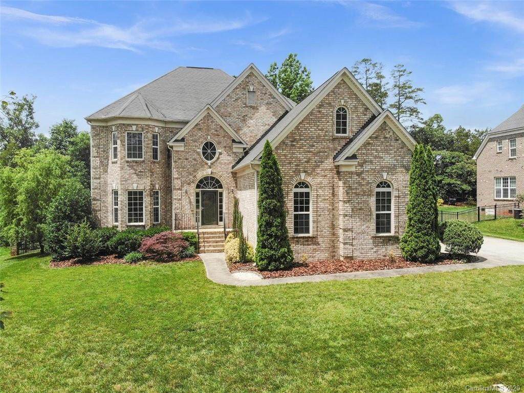 2683 Tyndall Drive - Photo 1