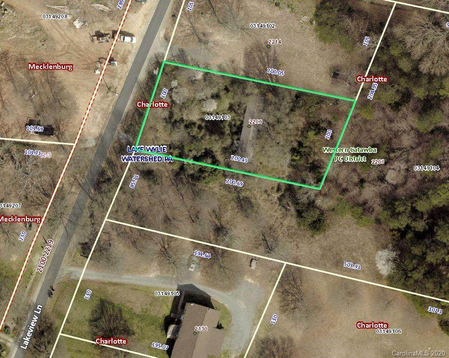 2206 Lakeview Lane - Photo 1