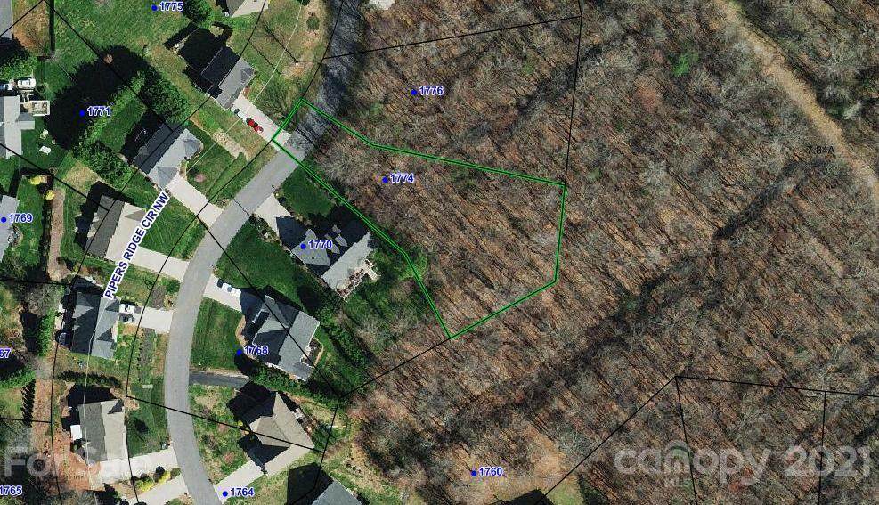 1774 Pipers Ridge Circle - Photo 1