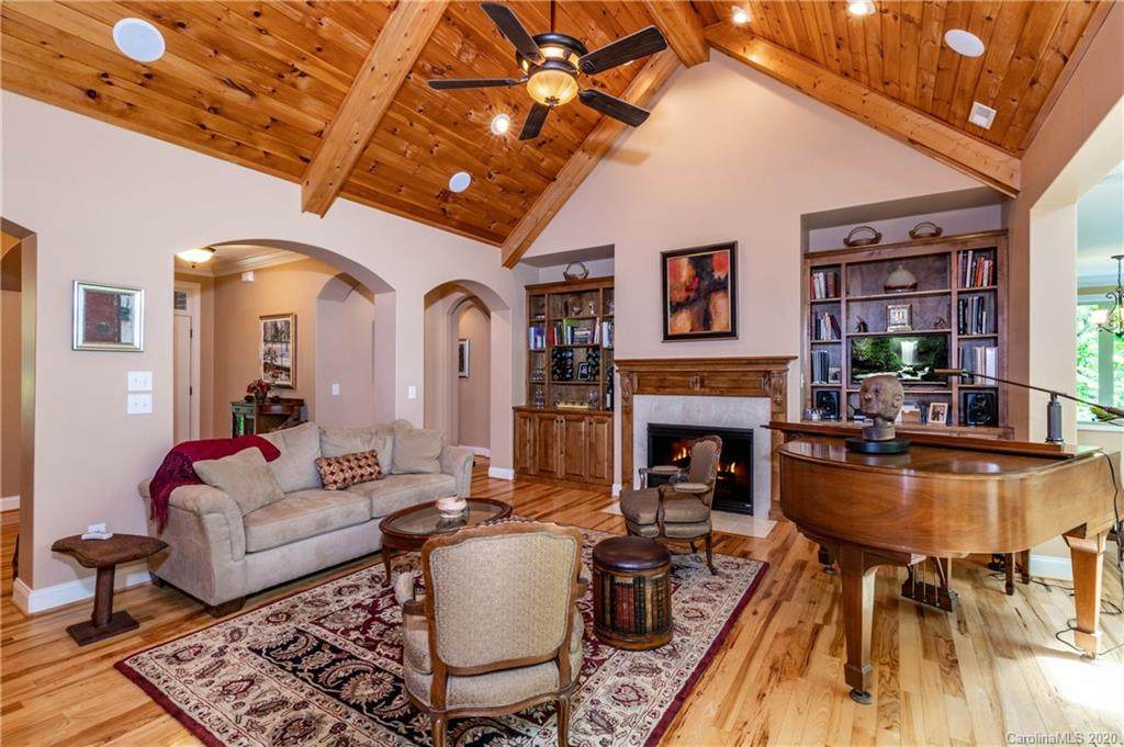 40 Ulvda Court - Photo 1