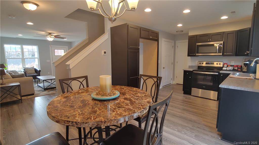 303 Cowpens Court - Photo 1