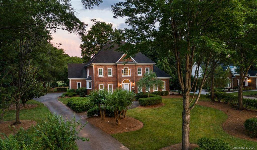 5817 Providence Country Club Drive - Photo 1