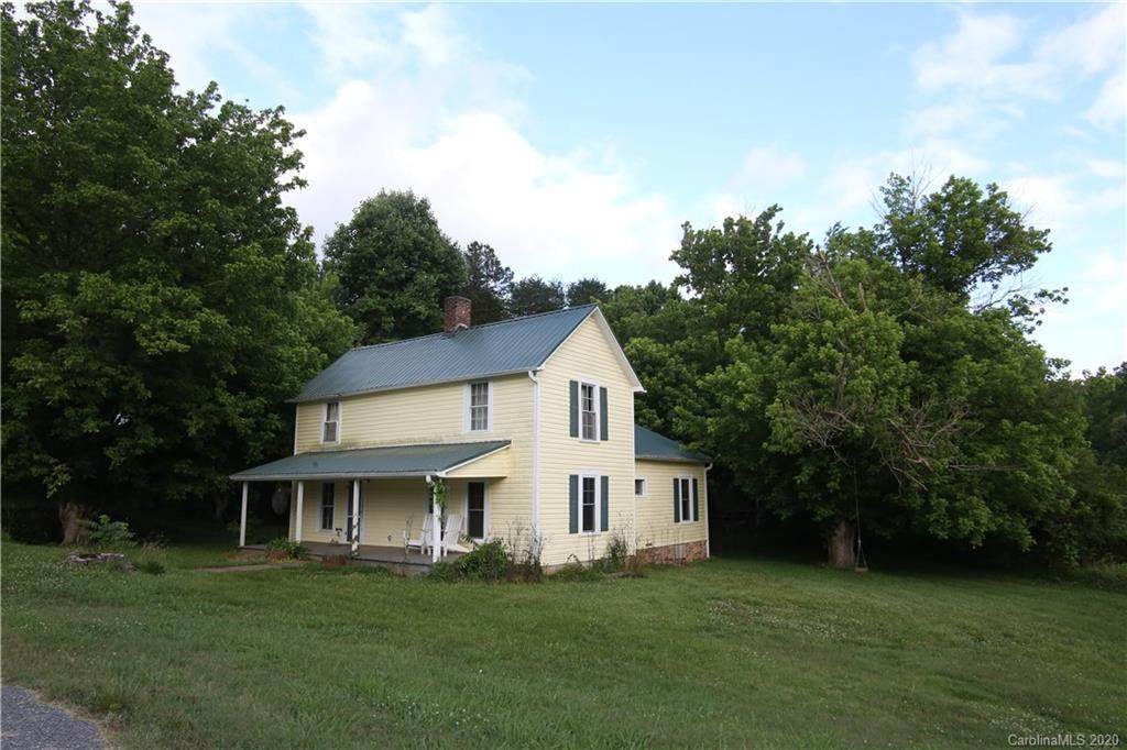 216 Whitner Drive - Photo 1