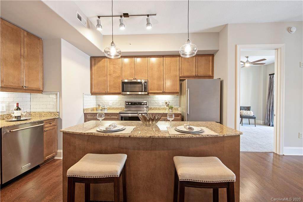 4620 Piedmont Row - Photo 1