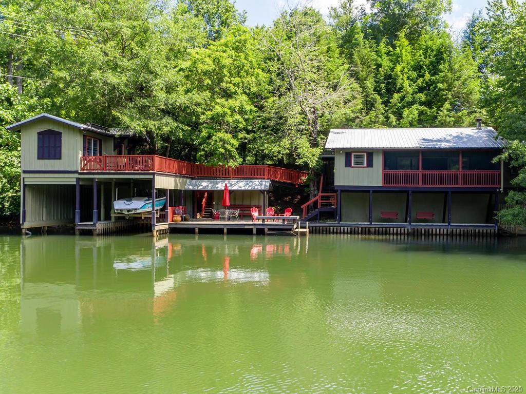 563 Mondamin Road - Photo 1
