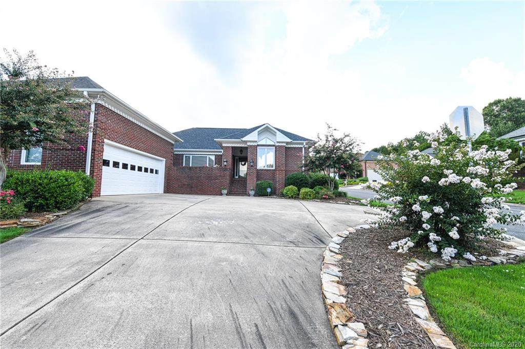 1202 Greenside Drive - Photo 1