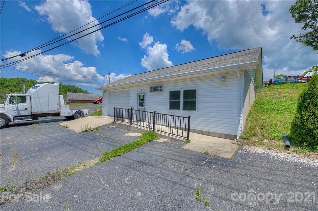 76 Roan Road - Photo 1