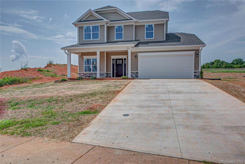 242 Pinnacle Crossing - Photo 1