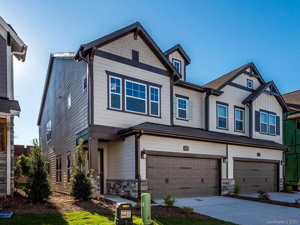 5037 Lesleewood Court - Photo 1
