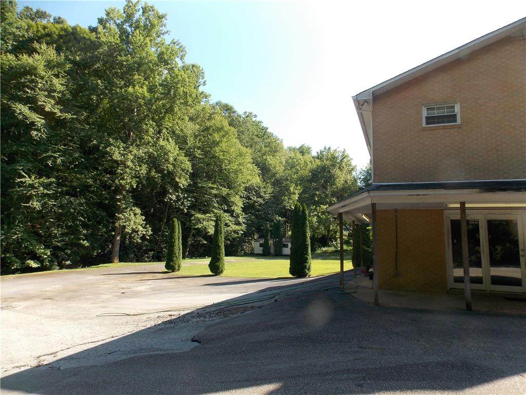 149 Finley Road - Photo 1
