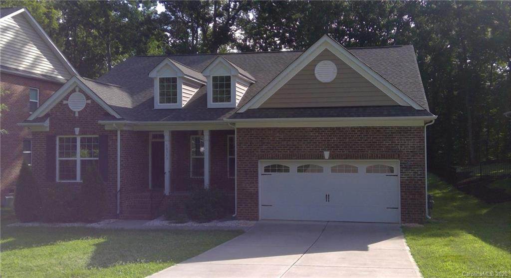 10313 Woodview Circle - Photo 1