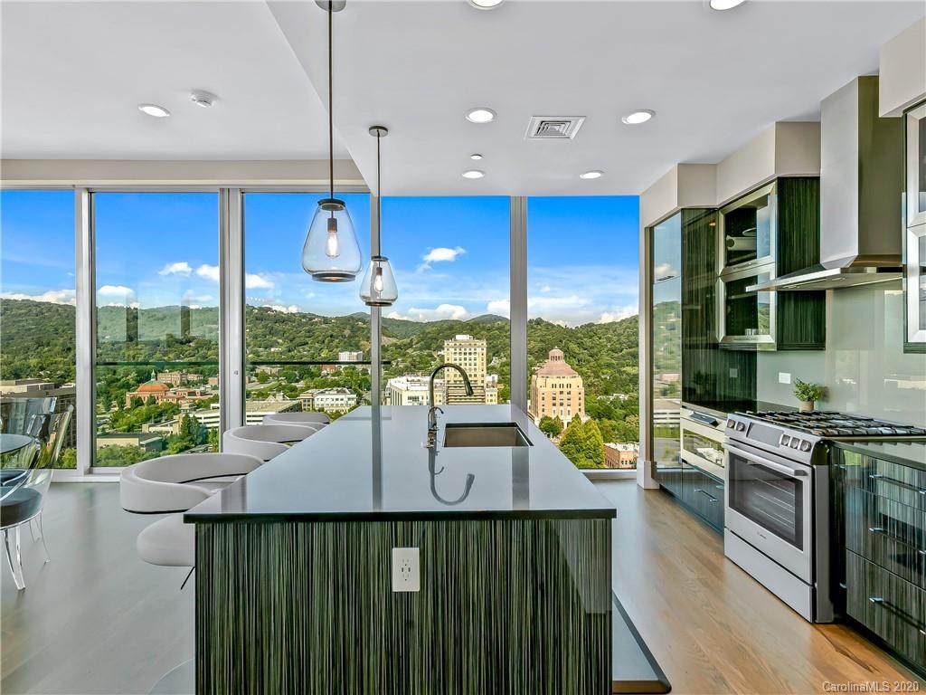 7 Patton Avenue - Photo 1