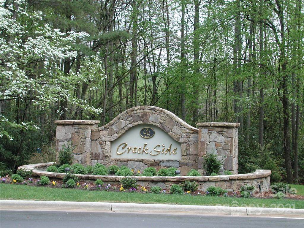 225 Mistletoe Trail - Photo 1