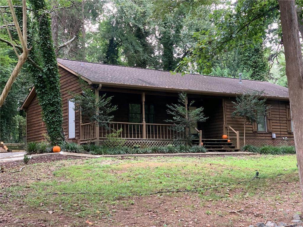 7208 Lakeside Drive - Photo 1