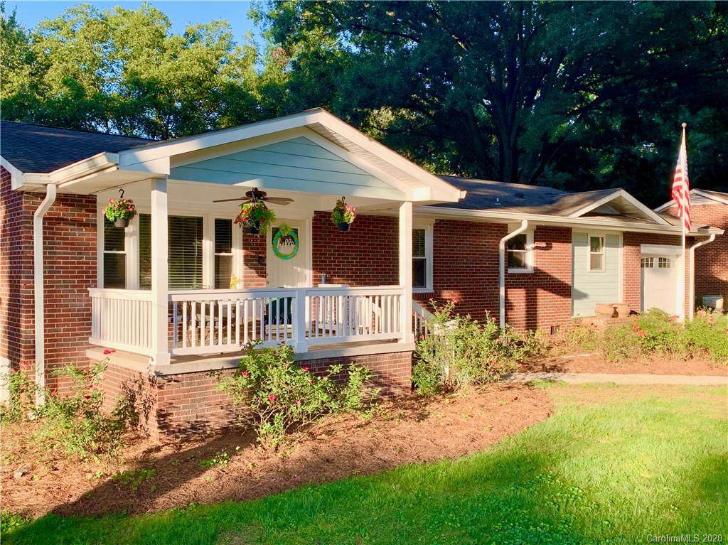 2711 Palm Avenue - Photo 1